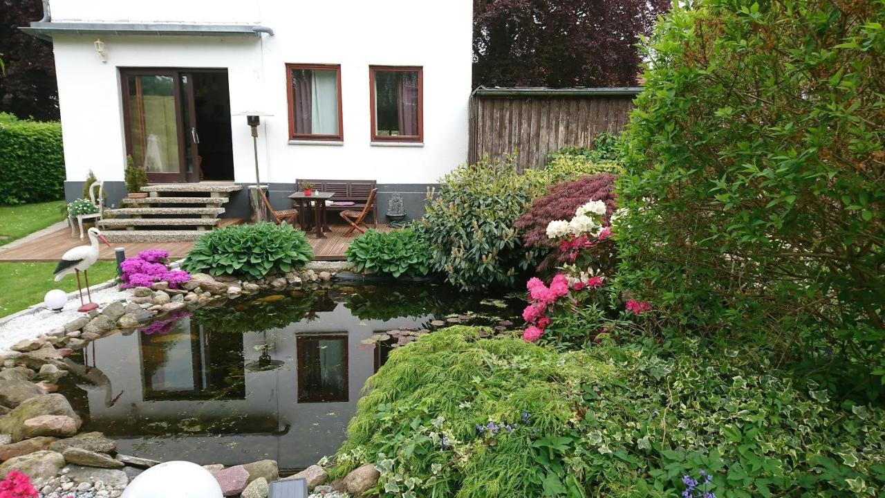 Appartment "Gerasymchuk" Im Einfamilienhaus Eckernfoerde Exterior photo